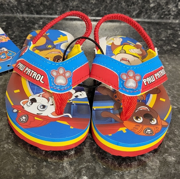 Paw Patrol light up sandals - Picture 5 of 6